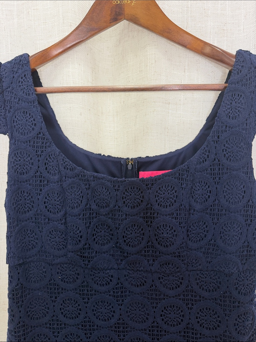 Lilly Pulitzer Navy Crochet Cap-Sleeve Sheath Dress Size 8 Excellent Condition - Picture 4 of 12